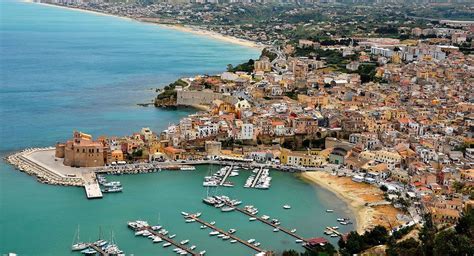 Incontri a Castellammare del Golfo: Il sito di incontri aperto a tutti ...